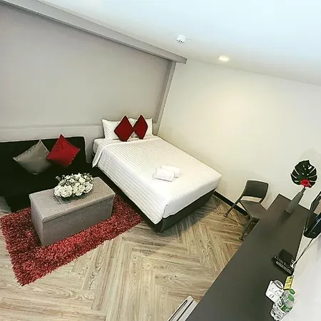 14 Sathorn Hotel
